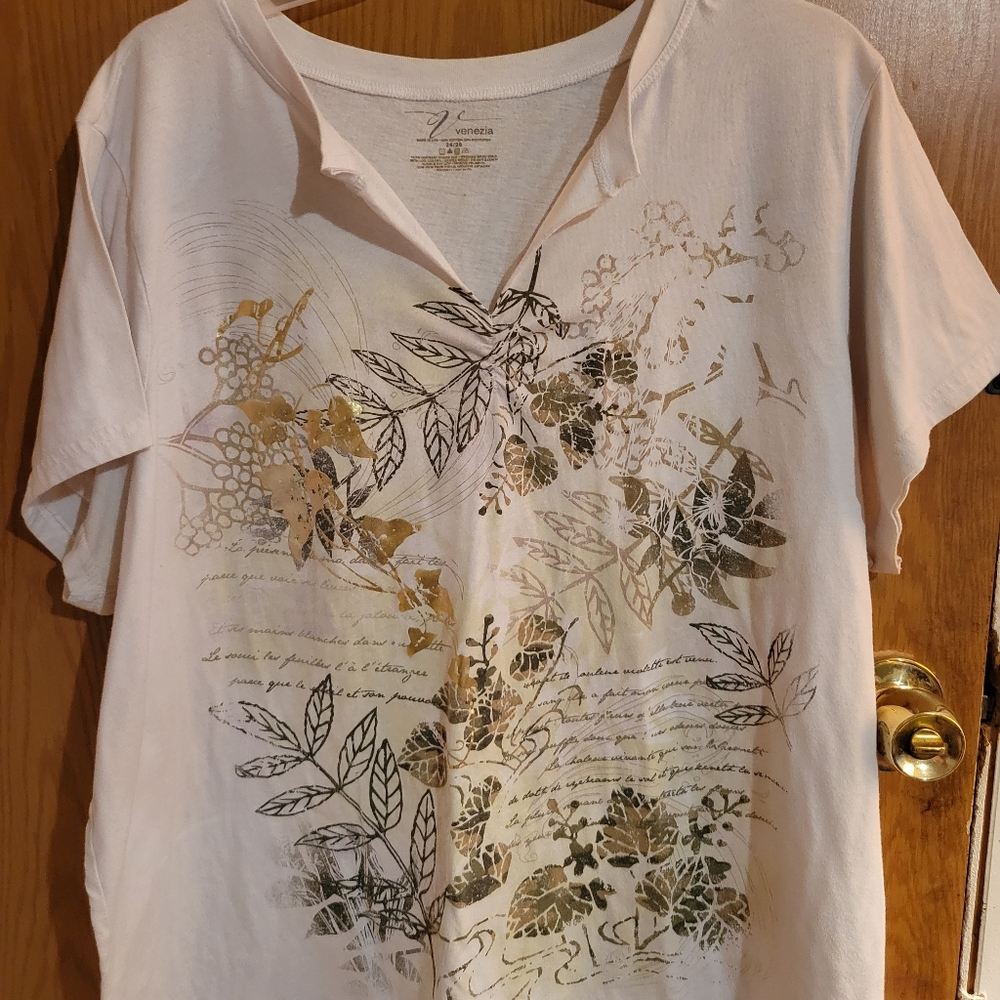 Plus size t-shirt